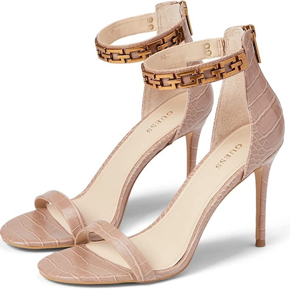 New GUESS Kaida Women's Pump